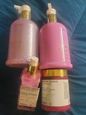 TRULY Pink Smooth Legend Body Care Set with Gold Accents
